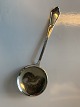 Spejlæg server / tomat-server i sølvStemplet 3 tårneProduceret År. 1910 Længde 19,9 cm