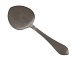 Georg Jensen AntikStor kagespade med dekoration 20,9 cm. fra 1929