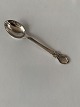 Mocca spoons in silverStamped 3 towersProduced in 1920 IllumLength approx. 8.9 cm