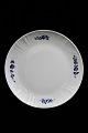 Royal Copenhagen Juliane Marie Blue Flower large round dish. Dia.:29,5cm. RC#10/12491...