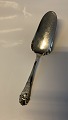 French Lily silver Cake shovel in SilverLength 21,6 cm.