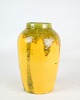 Vase - Keramik - Gul og grønlig glassur - 1960