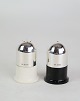 Salt and pepper set - 830s - black and white base