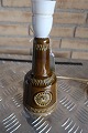 Lampe fra Cloos & Co, West Germany Keramik Modelnr 653, 54-17, Gul/brun KeramikH: 22 cm inkl. fatningStempel: Cloos & Co. - No. 653 - 54-17