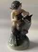 Faun med ugle, figur fra Royal Copenhagen Dek. Nr. 2107, 1. sortering