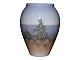 Royal CopenhagenMindre vase med landskab