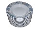Hvid Vild RoseLille dyb desserttallerken 21,8 cm.