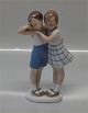 B&G 2182 Girl conforting boy 18,5 cm Claire Weiss CW