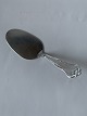 Cake spatula, Riberhus Silver Plate cutleryProducer: CohrLength 16.5 cm.SOLD