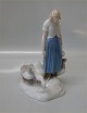 B&G figur 2254 pige med gæs 24 cm Design Axel Locher