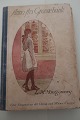 Anna fra GrønnebrinkAf L. M. Montgomery ved Anna Erslev og Dagmar GadeForlag: H. Aschehough & Co.1918Sideantal: 199Del af forlagets ungdomsbøger