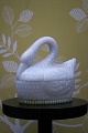 Rare, old swan in white glass. Great for storing small items in the kitchen or simply as decoration...
