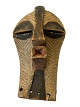 Small Kifwebe mask, carved wood, dyed with natural pigments, Songye people, Democratic Republic of Congo. Length: 20 centimeters.