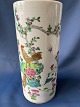 Old Chinese hand-painted vase with many beautiful detailsHeight. 28 cm