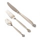Georg Jensen Dronning bestik. Johan Rohde år 1917 for Georg Jensen sterling sølv frokostbestik til 12 personer med tagtøj. 40 dele i alt