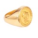 Georg Jensen doktorring i 18kt guld med plade i 23kt guld med portræt i relief forestillende Minerva, visdommens gudinde. Stemplet Georg Jensen. Leveres i Georg Jensen smykkeæske. Meget flot stand. Ringstr. 66-67. V: 23,7gr