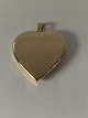 Beautiful and elegant gold heart in 14 carat gold. Stamped 585 Pendant for necklace.