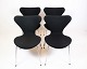 Sæt Af 4 Spisebordsstole - Model 3107 - Syver Stol - Original Polstret I Sort Stof - Arne Jacobsen - Fritz Hansen
