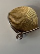 Lås til halskæde eller armbånd af Ole Lynggaard i 14 karat guld, stemplet OLEL 585