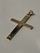 Cross Pendant in 14 caratsHeight with reed: 35.36 mm.Width: 19.72 mm