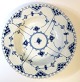 Royal Copenhagen. Musselmalet, Helblonde. Dyb tallerken. Model 1079. Diameter 23 cm. (2 sortering).