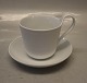 090-1 Højhankskop 10 cm 33 cl hvid riflet med 094 underkop 15 cm Kongelig Dansk porcelæn