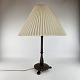 Bordlampe medplisseret skærm58 cm
