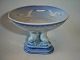 Bing & Grondahl Seagull without Gold Edge for cake with fish as legDec. No. 66 or 451Diameter 14 cm. Heigth 10 cm.