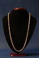 Anchor necklace in 14 carat gold, with lobster clasp. Stamped BNH 585