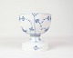 Skål På Fod - Nr. 1/2124 - Porcelæn - Musselmalet Riflet - Royal Copenhagen