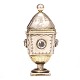 Hovedvandsæg, firkantet, i delvist forgyldt sølv af Johan Adolf Müller, Haderslev, ca. år 1825. H: 8,7cm
