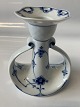 Blåmalet, Musselmalet, Lysestage med blondekant. 13,0 cm.Dek. Nr. 503.