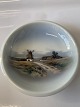 Lyngby BowlDeck no. 124-2-93MMeasures 18.5 cm