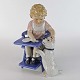 RC figur451Pige fodre hund19 cm