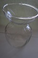 Holmegaard (angiveligt)HyacintglasKlart glasDiam øverst: 8,5cmH: 13cmMed mønster-snoning i glasset