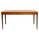 Severin Hansen skrivebord. Palisander fineret skrivebord med fire skuffer. Formgivet af Severin Hansen og produceret af Haslev Møbelsnedkeri. Nøgler medfølger. Pæn stand. H: 72cm. Plade: 75x143cm