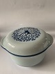Mistletoe, Bowl with lid and handle. Desiree.Measures 20.5 x 24 x 14 cm.