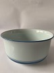 Mistletoe, Potato Bowl / Serving Bowl. Desiree.Measures 17 x 8.5 cm.