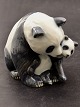 Royal Copenhagen  panda  med unge #666