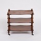 Etagere/Reol Med 3 Hylder - Mahogni - Drejede Søjler - Hjul - 1800-Tallet