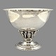Georg Jensen; Skål i sterlingsølv, model nr. 180 B
