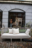item no: Gustaviansk 1800 tals sofa
