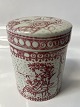 Rød te dåse fra Bjørn Wiinblad,Højde 10 cm.  Ø: 7,5 cm.SOLGT