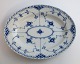 Royal Copenhagen. Blue Fluted Half Lace. Oval serving platter. Model 531. Length 25 cm. Width 19.5 cm. (1 quality).