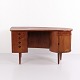 Kai Kristiansen Model 54 Kidney Skrivebord i Teak med Barskab Feldballes Møbelfabrik 1960erne