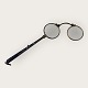 Moster Olga - Antik og Design präsentiert: Stablorgnettemit Emaille-Verzierung*DKK 375
