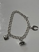 Bismark Pige armbånd med charms i sølv.Længde 14 cm.