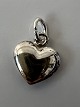 Hjerte Vedhæng / Charms i sterlingsølv.Længde. 1,6 cm.