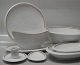 Vega B&G porcelæn : Hvidt porcelæn, riflet kant m guldstreg form 674 (Bernadotte)