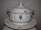 Spreaded FlowersLarge soup tureen with platter